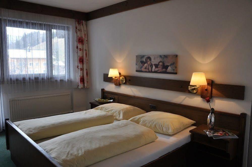 Hundsdorfl Hotel Moawirt מראה חיצוני תמונה
