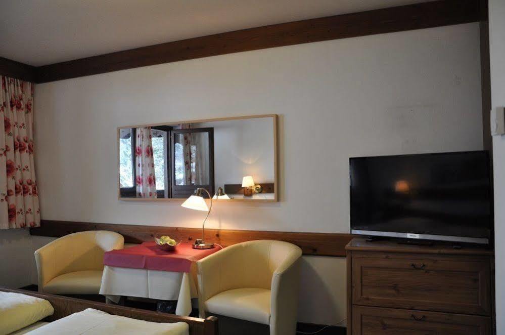 Hundsdorfl Hotel Moawirt מראה חיצוני תמונה