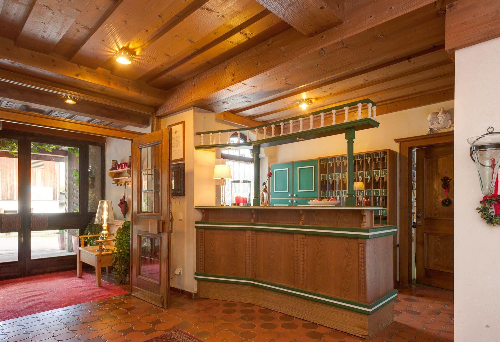 Hundsdorfl Hotel Moawirt מראה חיצוני תמונה