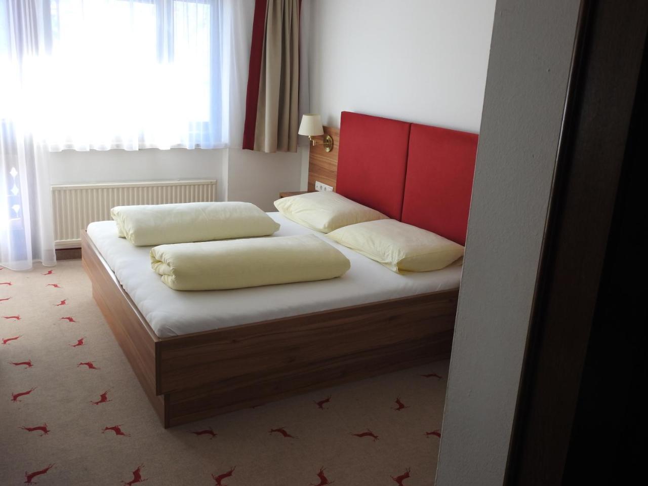 Hundsdorfl Hotel Moawirt מראה חיצוני תמונה