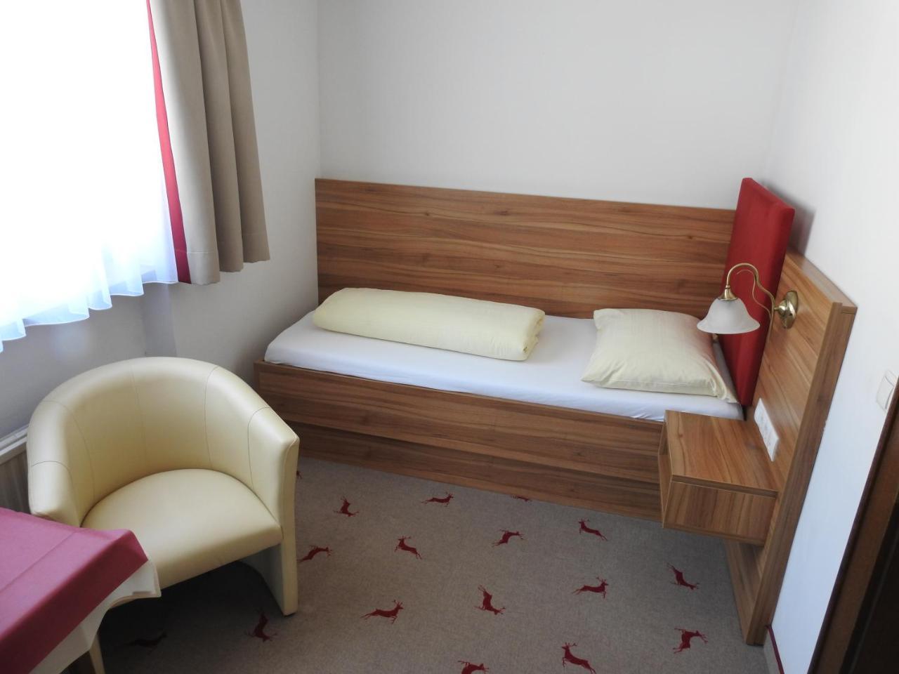 Hundsdorfl Hotel Moawirt מראה חיצוני תמונה